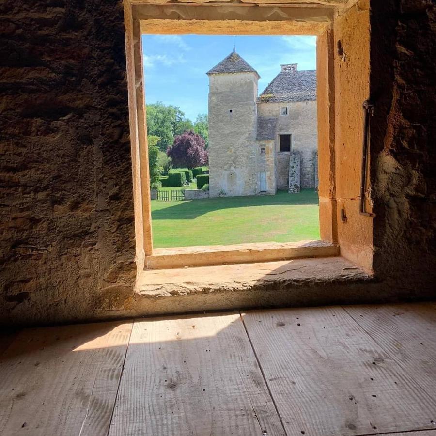 Chateau D'Ozenay ภายนอก รูปภาพ